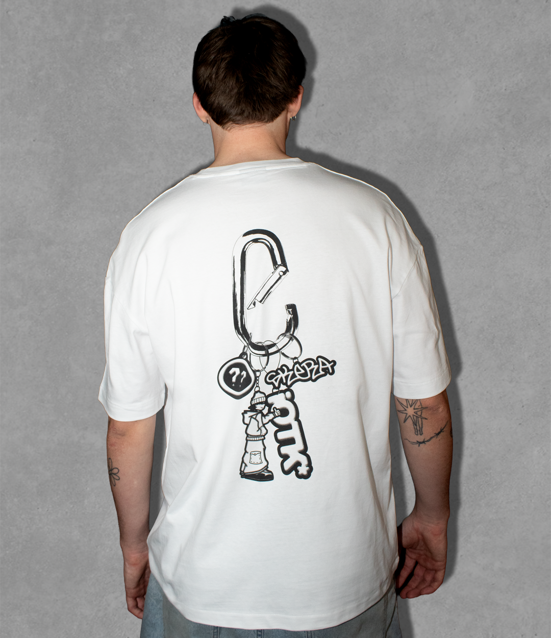 CARABINER TEE